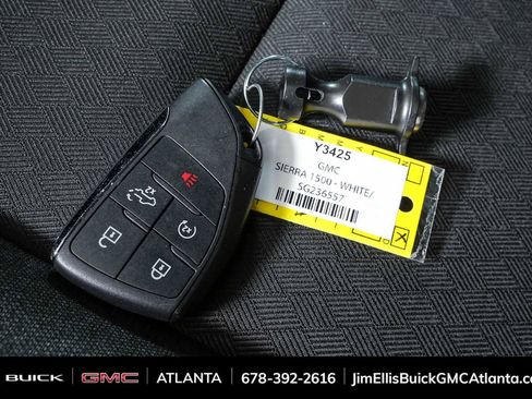 Certified 2025 GMC Sierra 1500 Elevation AWD/4WD image 35