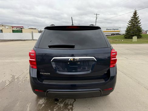 Used 2017 Chevrolet Equinox LT w/ Convenience Package FWD image 6