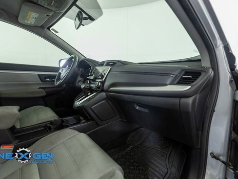 Used 2019 Honda CR-V LX image 39