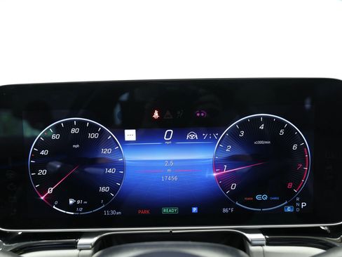 Used 2021 Mercedes-Benz Maybach S 580 4MATIC image 33