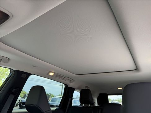 New 2027 INFINITI QX60 Luxe FWD image 7