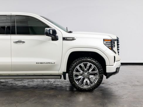 Used 2023 GMC Sierra 1500 Denali w/ Denali Reserve Package AWD/4WD image 26