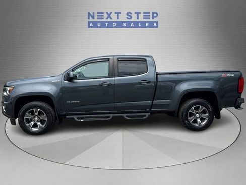Used 2017 Chevrolet Colorado Z71 AWD/4WD image 4