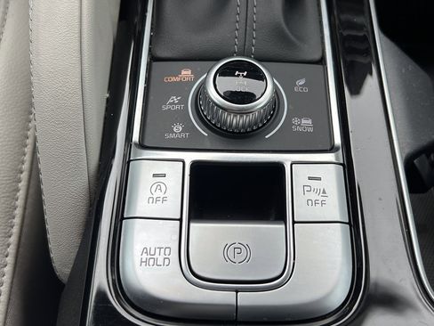 Used 2021 Kia Telluride EX w/ EX Premium Package AWD/4WD image 28