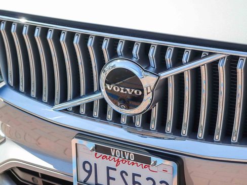 Used 2024 Volvo XC90 T8 Plus AWD/4WD image 13