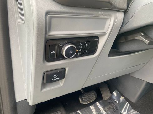 Used 2024 Ford F150 XLT image 17