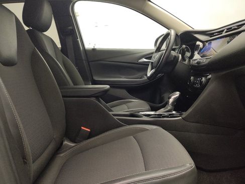 Used 2021 Buick Encore GX Preferred w/ Sport Touring Package FWD image 21
