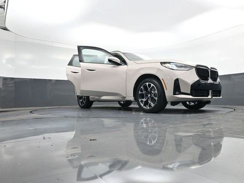 New 2026 BMW X3 xDrive30 w/ Premium Package image 40