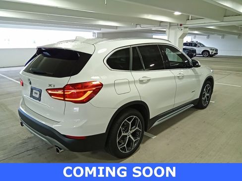 Used 2017 BMW X1 xDrive28i image 6