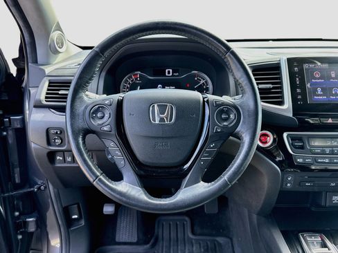 Used 2017 Honda Pilot Elite image 12