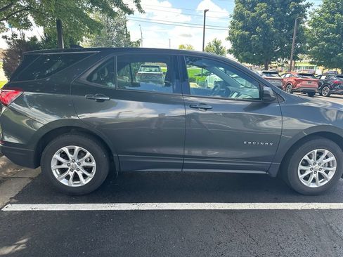 Used 2018 Chevrolet Equinox LS AWD/4WD image 7