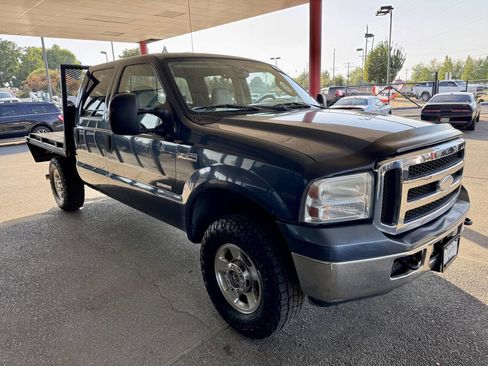 Used 2005 Ford F250 Lariat image 7
