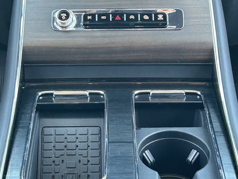 Used 2025 Lincoln Aviator Reserve w/ Equipment Group 201A AWD/4WD image 23