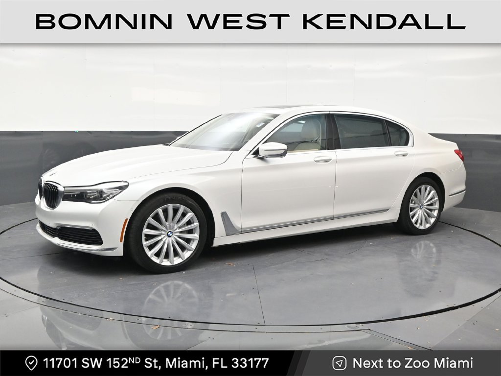 Used 2019 BMW 740i w/ Executive Package RWD image 1
