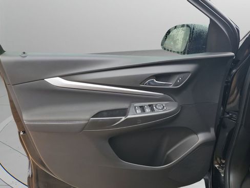 Used 2023 Chevrolet Bolt EUV LT w/ Redline Edition image 26