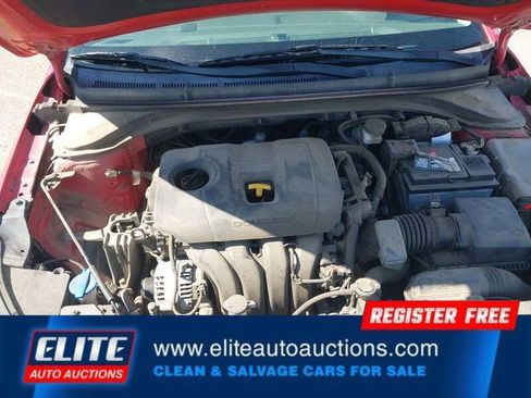 Used 2020 Hyundai Elantra SEL image 20