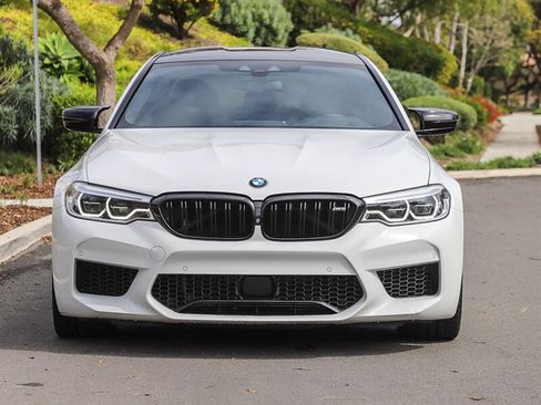 Used 2019 BMW M5 w/ Executive Package image 2