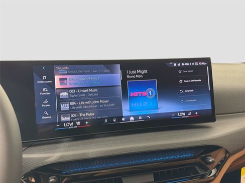 New 2026 BMW i4 xDrive40i AWD/4WD image 28