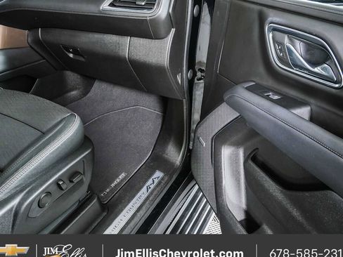 Certified 2023 Chevrolet Tahoe High Country w/ Premium Package 2 AWD/4WD image 24