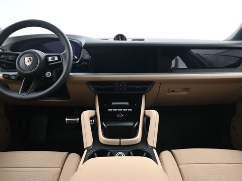 New 2026 Porsche Cayenne S image 9