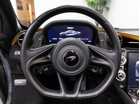 Used 2020 McLaren 720S Performance RWD image 14