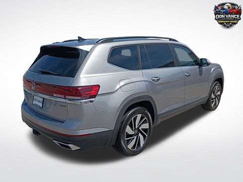 Used 2025 Volkswagen Atlas SE AWD/4WD image 5