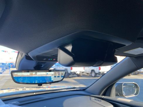 New 2026 Chevrolet Traverse LT w/ Midnight/Sport Edition image 36