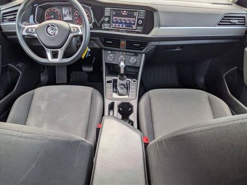 Used 2021 Volkswagen Jetta FWD image 16