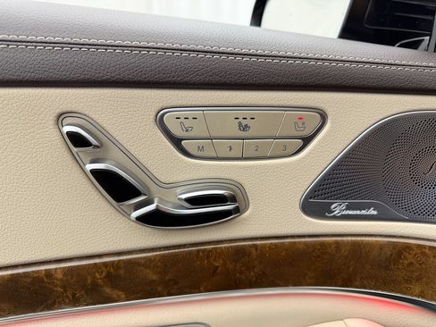Used 2015 Mercedes-Benz S 550 4MATIC Sedan image 19