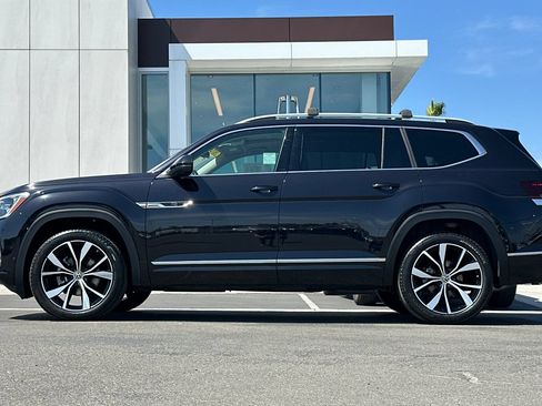 Used 2024 Volkswagen Atlas SEL Premium R-Line AWD/4WD image 6