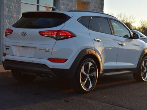Used 2016 Hyundai Tucson Limited w/ Option Group 03 image 17