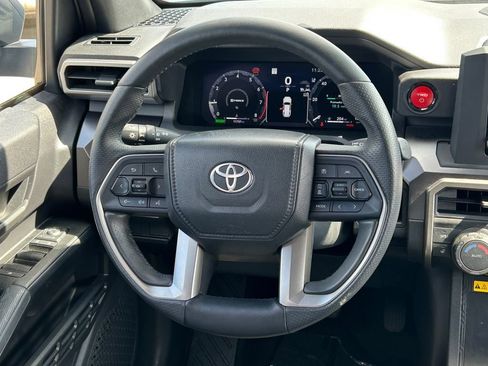 Certified 2025 Toyota 4Runner TRD Off-Road AWD/4WD image 41