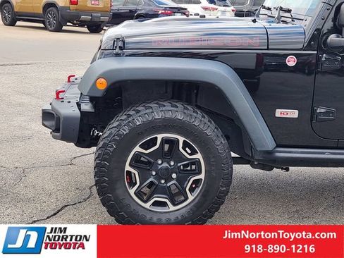 Used 2013 Jeep Wrangler Unlimited Rubicon AWD/4WD image 9
