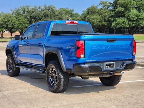 Used 2024 Chevrolet Colorado ZR2 w/ Safety Package AWD/4WD image 4