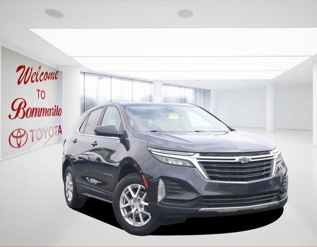 Used 2022 Chevrolet Equinox LT AWD/4WD image 2