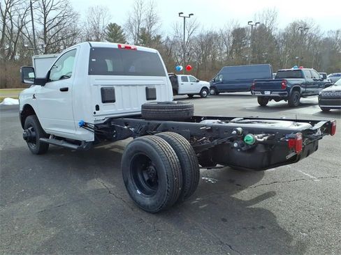 New 2026 RAM 3500 Tradesman image 5
