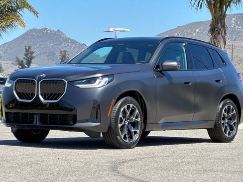Used 2025 BMW X3 xDrive30i w/ Premium Package AWD/4WD image 7