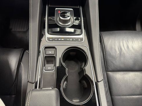Used 2017 Jaguar F-PACE S AWD/4WD image 23