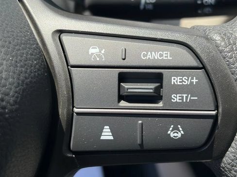 Certified 2024 Honda HR-V LX image 16