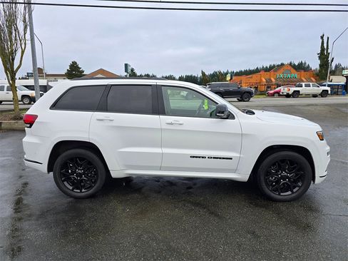Used 2021 Jeep Grand Cherokee Limited X image 8