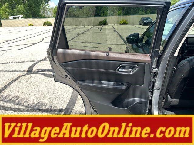 Used 2021 Nissan Rogue SL w/ Premium Package AWD/4WD image 32
