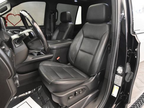 Used 2021 Chevrolet Tahoe Z71 image 12