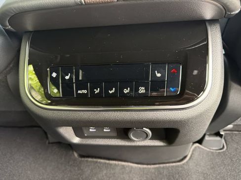 New 2026 Nissan Armada Platinum AWD/4WD image 19
