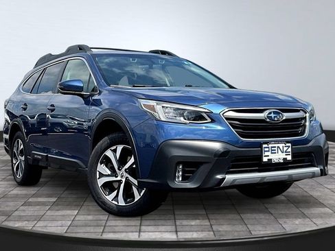 Used 2022 Subaru Outback Limited AWD/4WD image 3