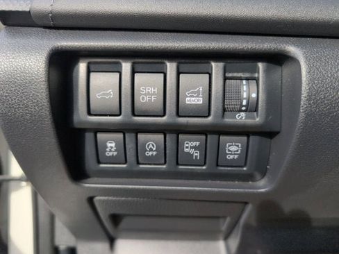 Used 2020 Subaru Forester Touring AWD/4WD image 18