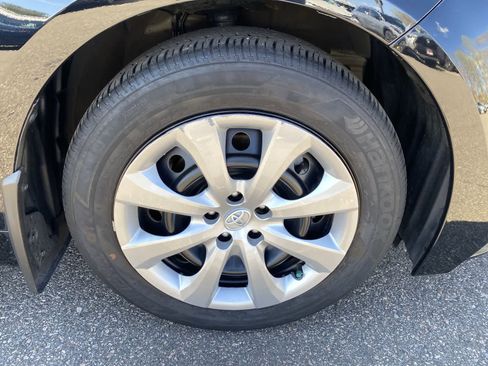 Used 2024 Toyota Corolla LE image 15