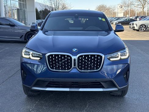 Used 2024 BMW X4 xDrive30i w/ Premium Package image 2