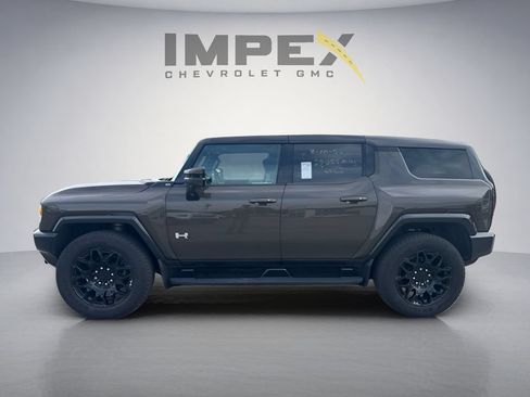 Used 2024 GMC Hummer EV 2X AWD/4WD image 2