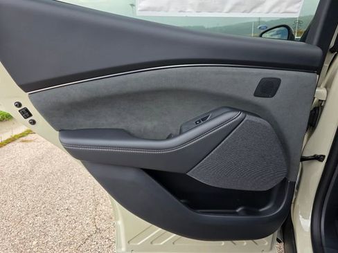 New 2025 Ford Mustang Mach-E GT w/ Bronze Appearance Package image 40