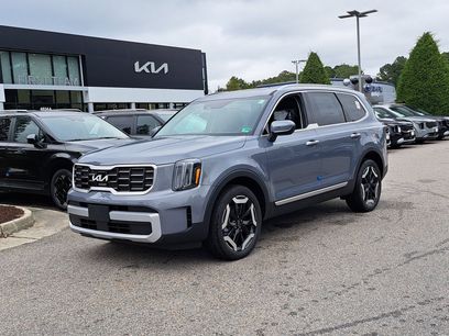 New 2025 Kia Telluride S